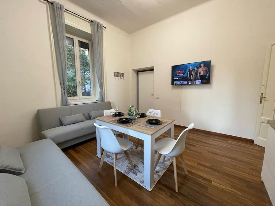 Bg Central President Suite Con Parcheggio - Vista Citta Alta Бергамо Экстерьер фото